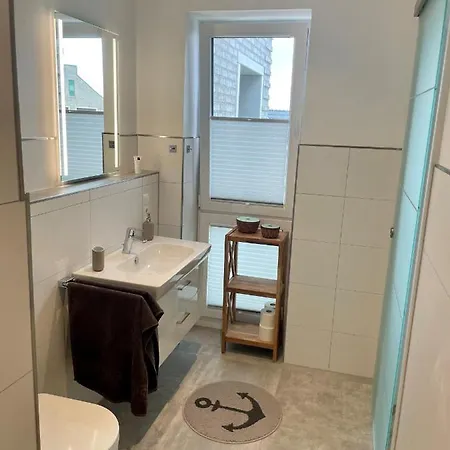 Deichkind, Am Alten Deich 4-6, 2 28