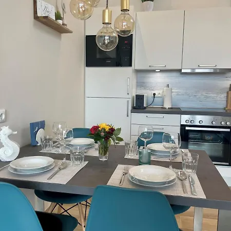 Deichkind, Am Alten Deich 4-6, 2 28 Dangast