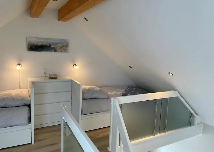 Deichkind, Am Alten Deich 4-6, 2 28 公寓 *