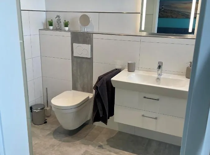 Deichkind, Am Alten Deich 4-6, 2 28 公寓