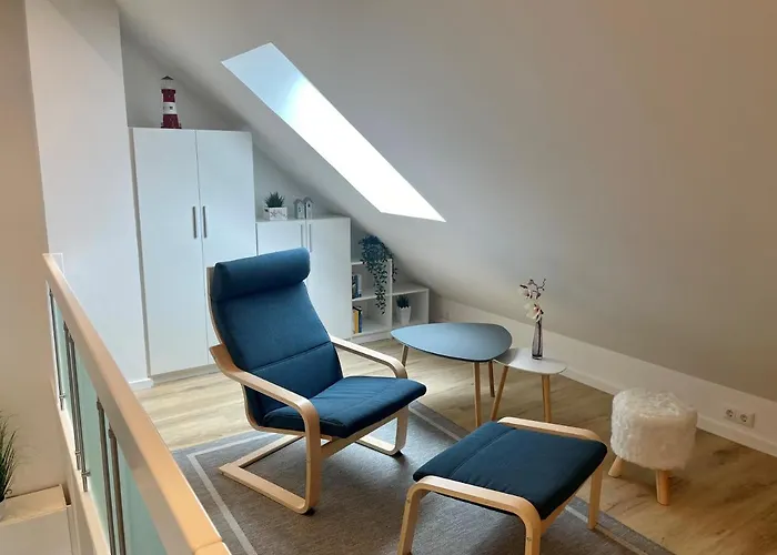 Deichkind, Am Alten Deich 4-6, 2 28 公寓