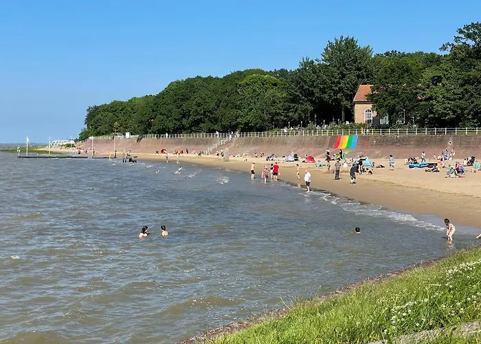 Deichkind, Am Alten Deich 4-6, 2 28 公寓 丹加斯特