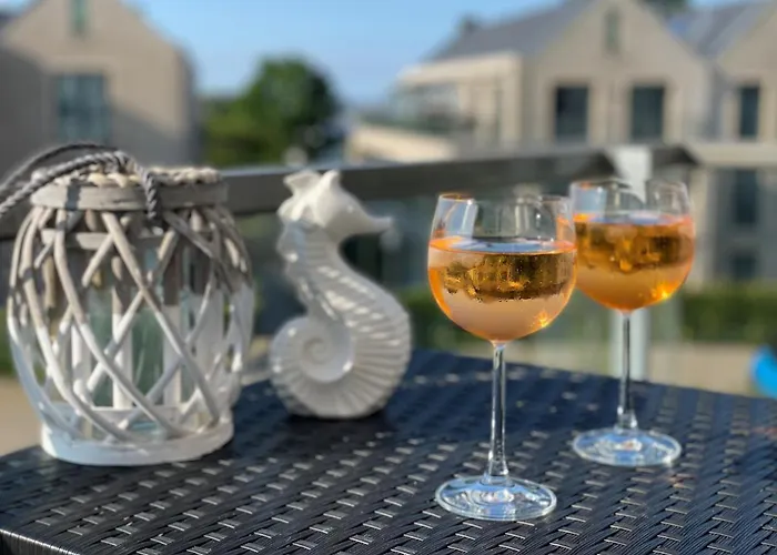 Deichkind, Am Alten Deich 4-6, 2 28 公寓