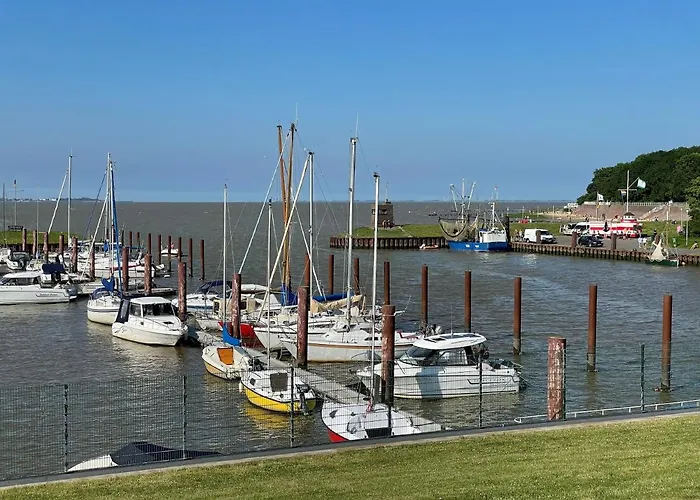 Deichkind, Am Alten Deich 4-6, 2 28 *